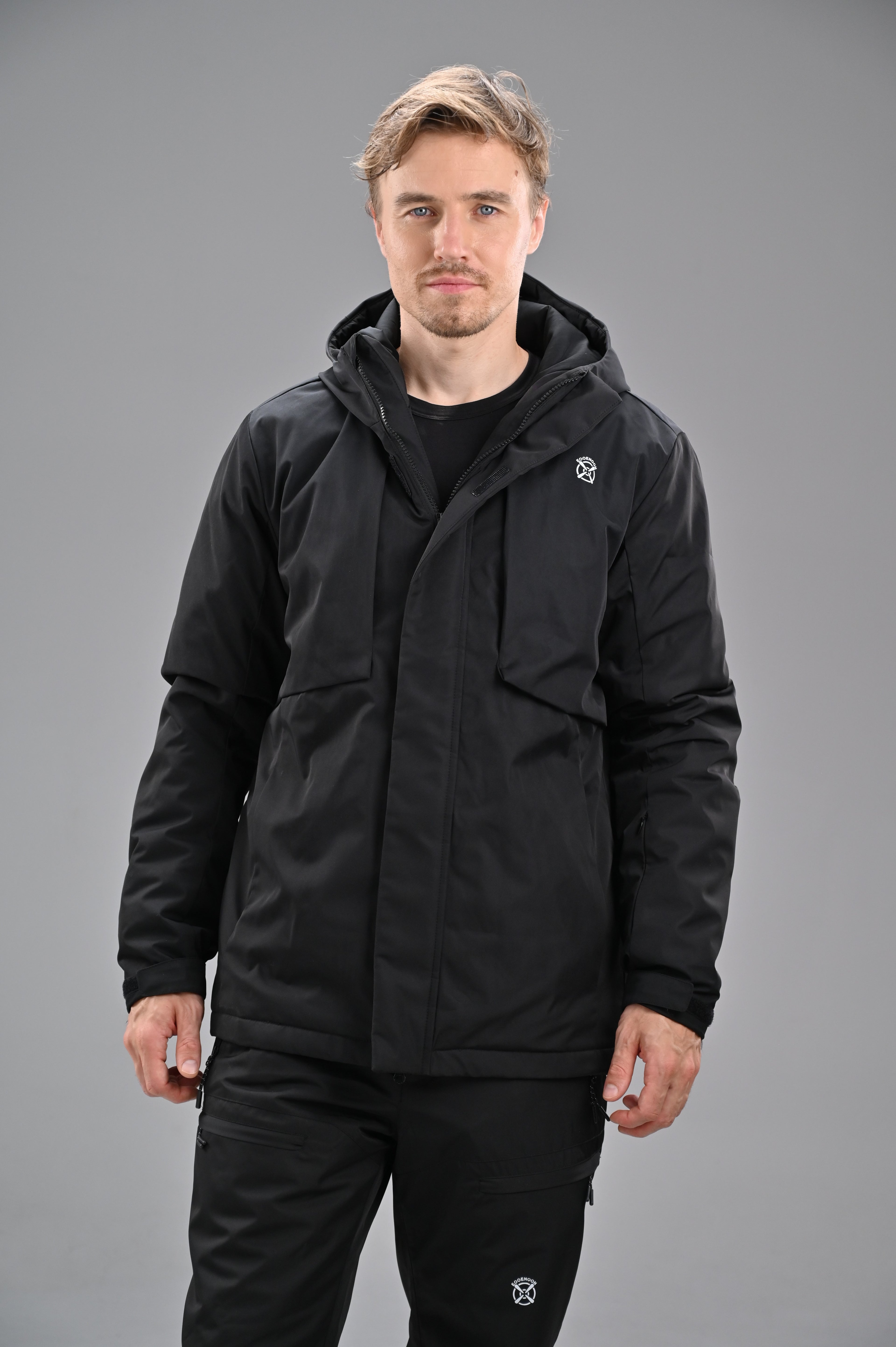 The lightest solid jacket 1